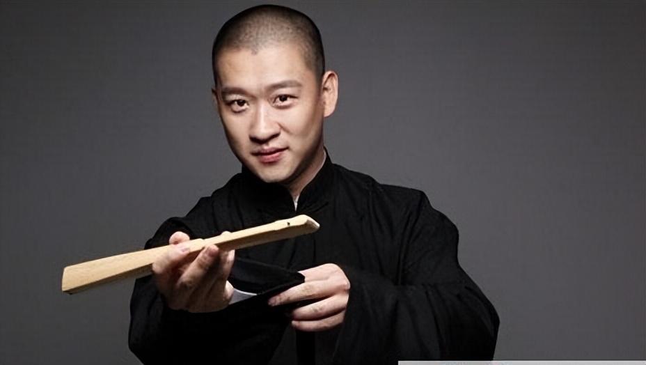 回顾德云社和岳云鹏现状终于明白曹云金当年出走并不都为了钱