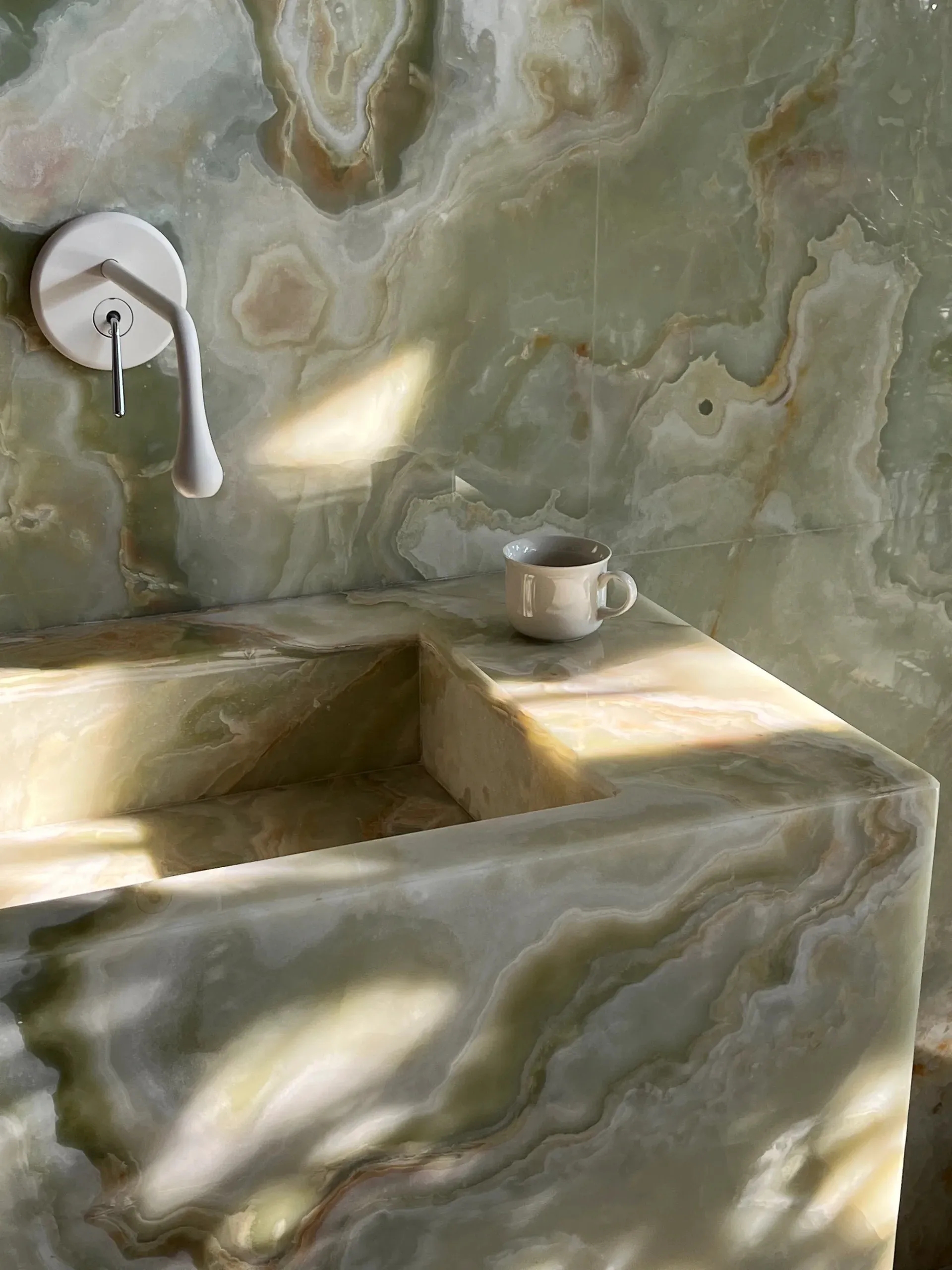 广东t太的玉石卫生间,品味与格调的完美结合