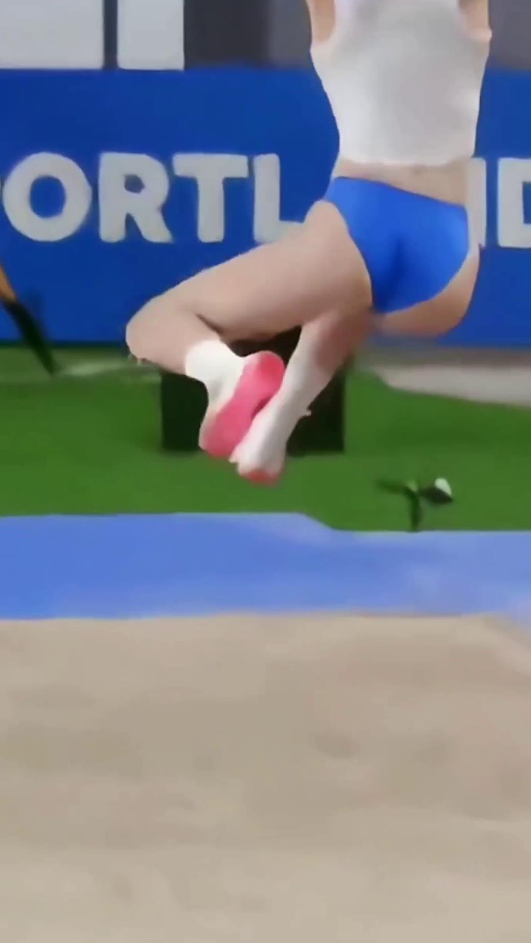 跳远之美与性感并存女运动员全场瞩目