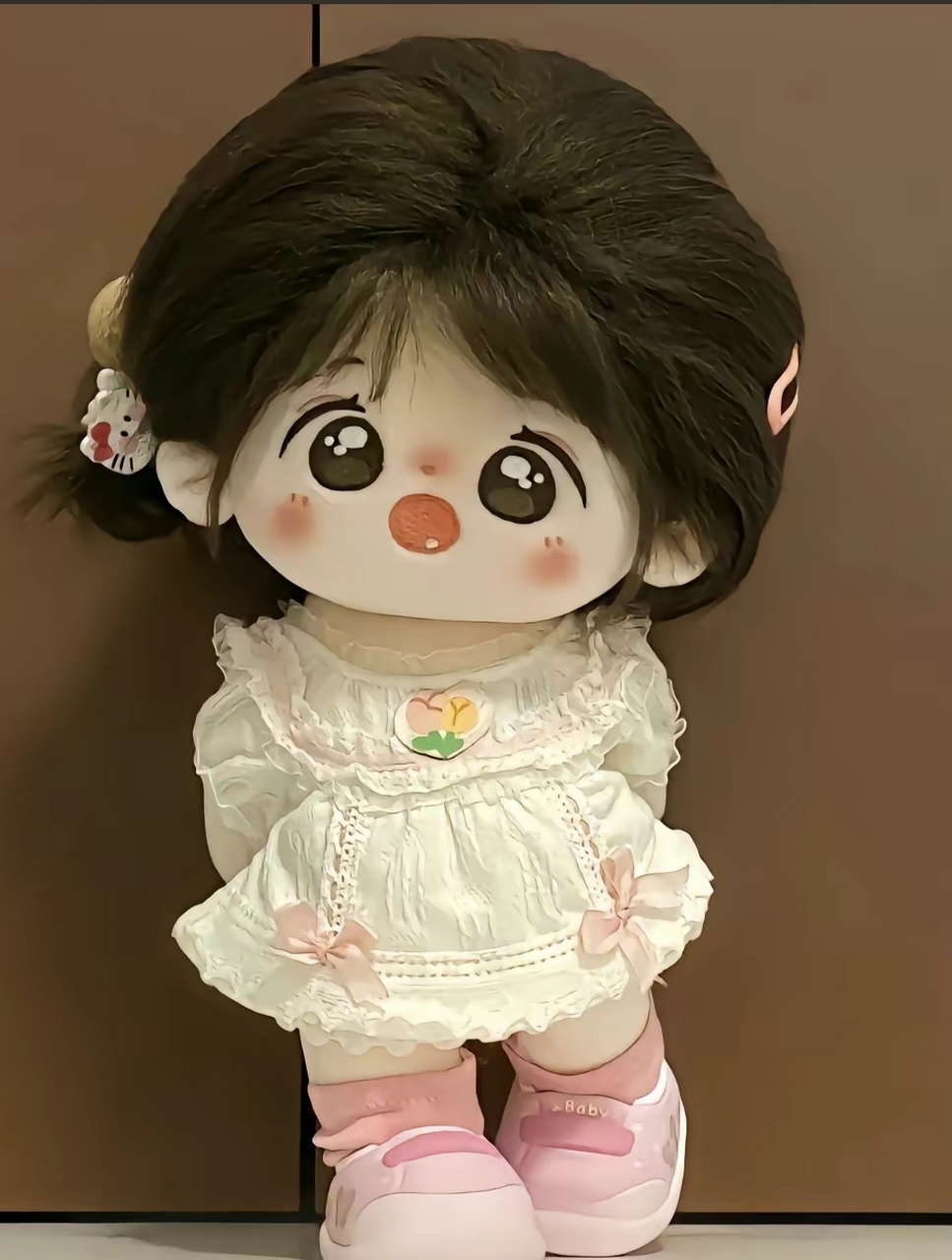 逛商场居然看到了好看的布娃娃,女朋友应该会喜欢😍