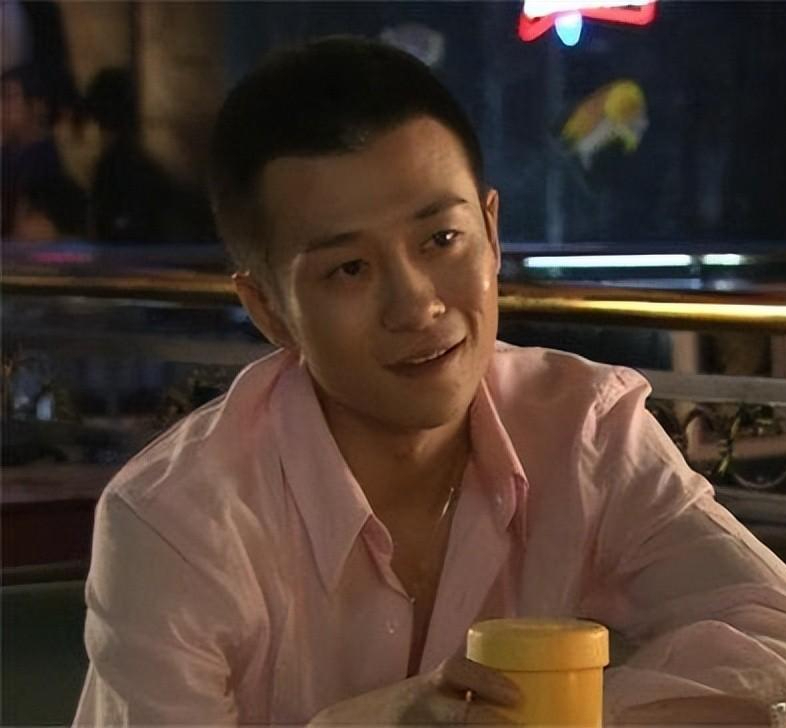 出身,林雨申根本就没有演技可言,导致根本没有剧组愿意聘用他担任演员