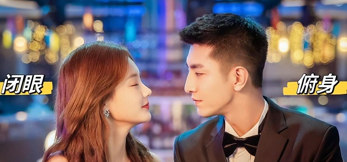 回顾狂飙播出仅一年李一桐沦为边角料