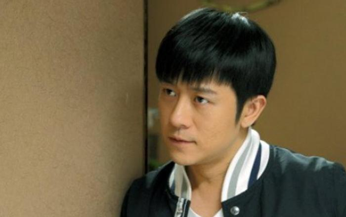 出身,林雨申根本就没有演技可言,导致根本没有剧组愿意聘用他担任演员