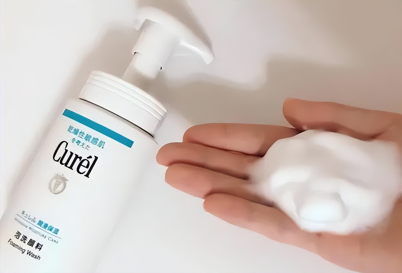 想要零失误选购这三款洗面奶集公认好用之大成让你美肌无忧