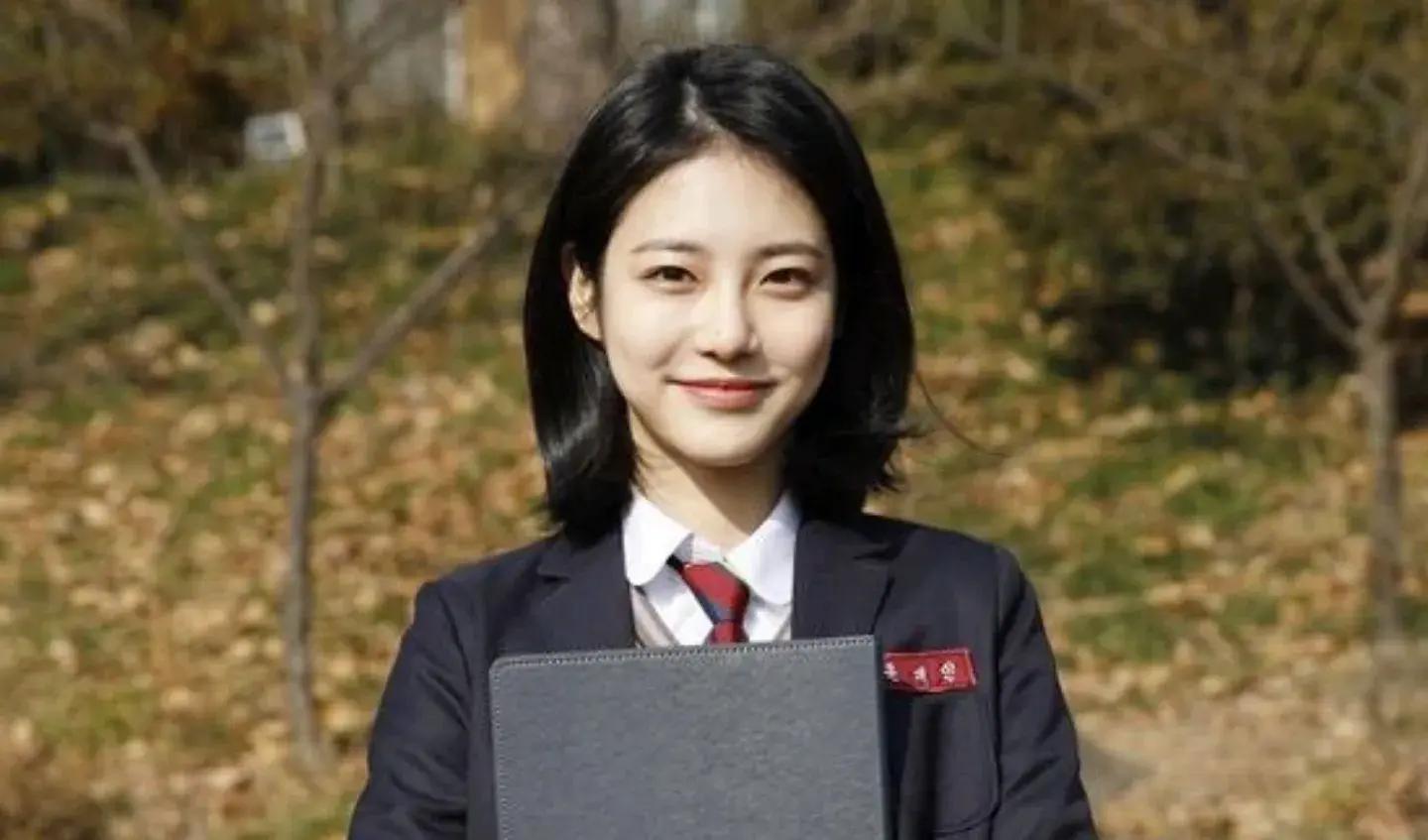 刘姐介绍我给王欣,我们居然有很多共同爱好.