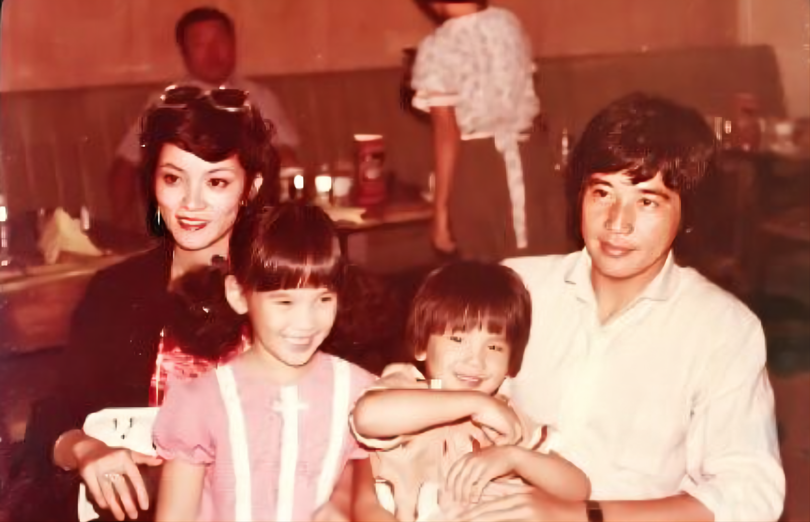 回顾邵乔茵千金小姐下嫁秦汉因林青霞插足离婚单身活成女王