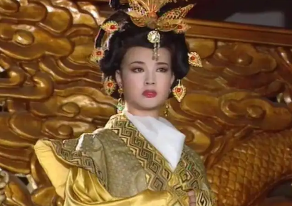 生前惹天下议论纷纷,死后任由世人评说的一代女皇武则天