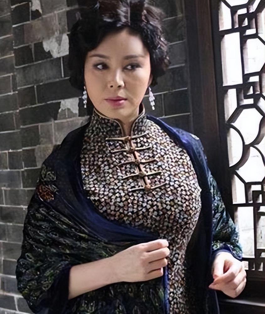 回顾于小慧被感情伤得遍体鳞伤不再相信爱情今52岁单身一人