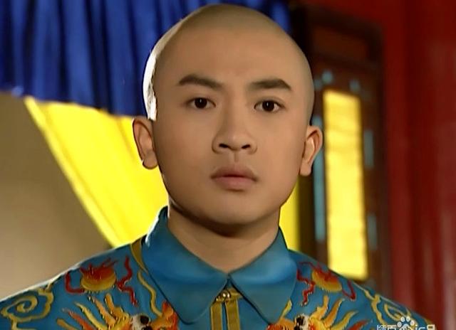 为何乾隆有十七个儿子最终传位给令妃之子?是说明他太爱令妃吗?