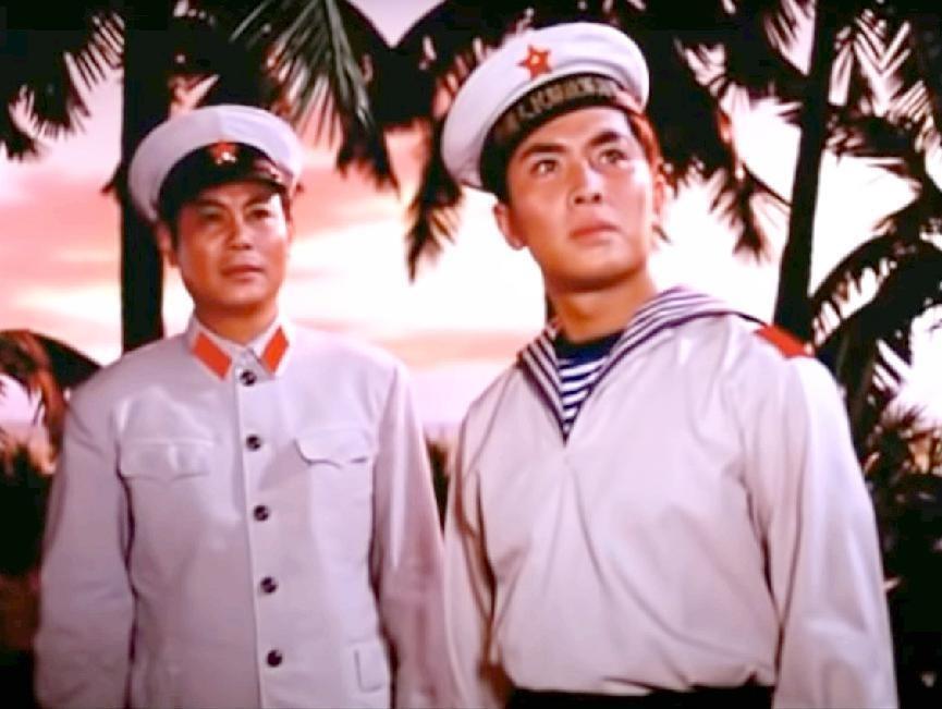 唐国强现状国内淘金妻儿在国外花为残疾儿子的婚恋担心