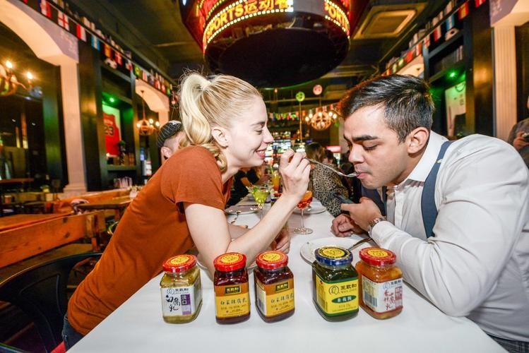 回顾一块腐乳下不去半拉馍王致和怎么了