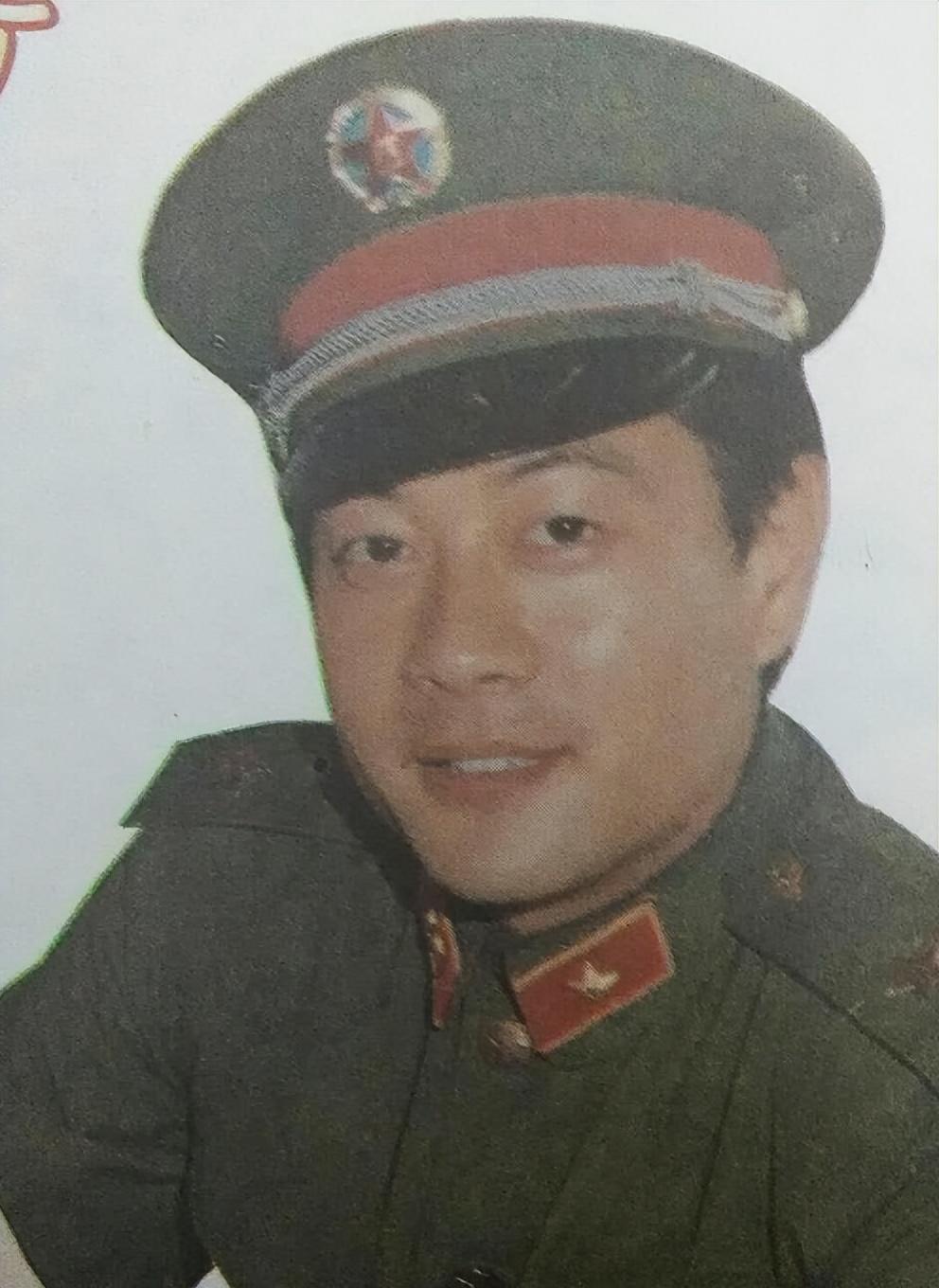 回顾巫刚和前妻结婚15年无儿女离婚后与不婚不育的陈瑾牵扯不清