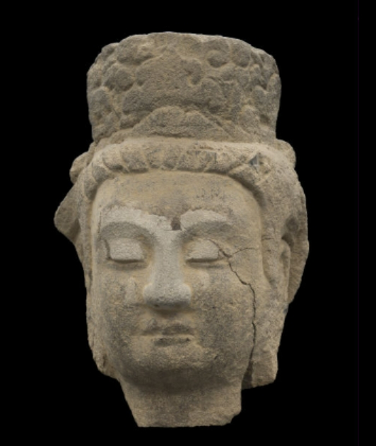 头第一窟东壁一佛二菩萨(上世纪二十年代历史照片)北齐造像一改北魏