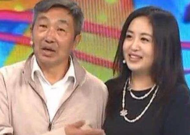 回顾杜源4岁和妻子相识结婚40年无绯闻今女儿成最大的骄傲