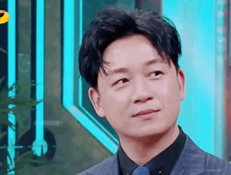 这几位中年发福男星年轻时帅气逼人如今已成油腻大叔