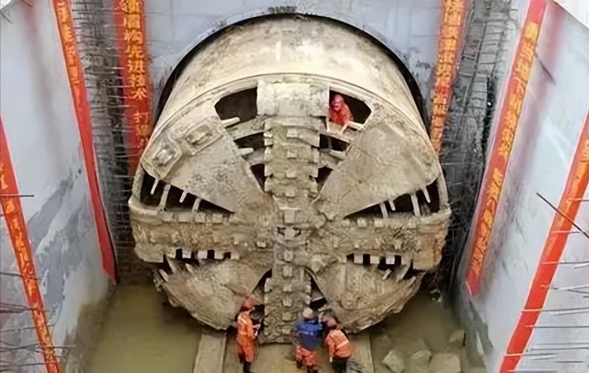 回顾地铁挖得那么深为何看不见运泥土出来挖出的土都去哪里了