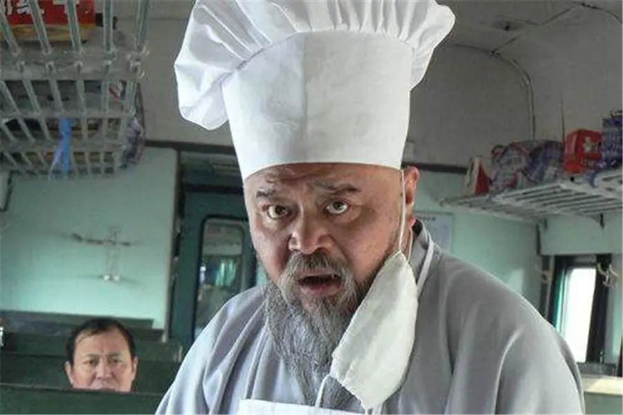 导演的赏识下,一直未能出演主角的李琦在多年龙套之后迎来了自己人生