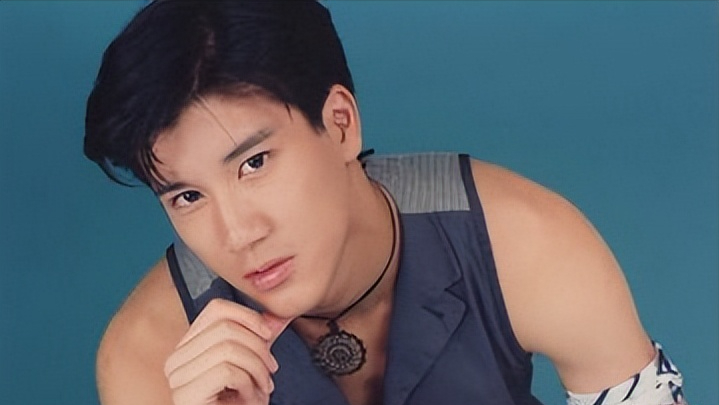 王力宏低调悼念宗庆后点赞了12年前二人合影旧照此行为获好评