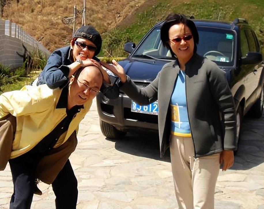 回顾逝世10年后才明白柏寒为何弥留之际要将儿子托付给海清