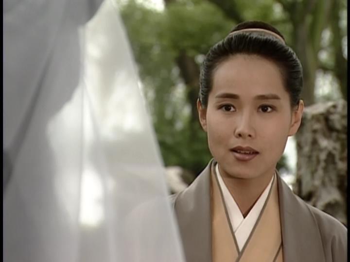 回顾叶童嫁大9岁富豪目睹丈夫梅开四度不离婚她真的幸福吗