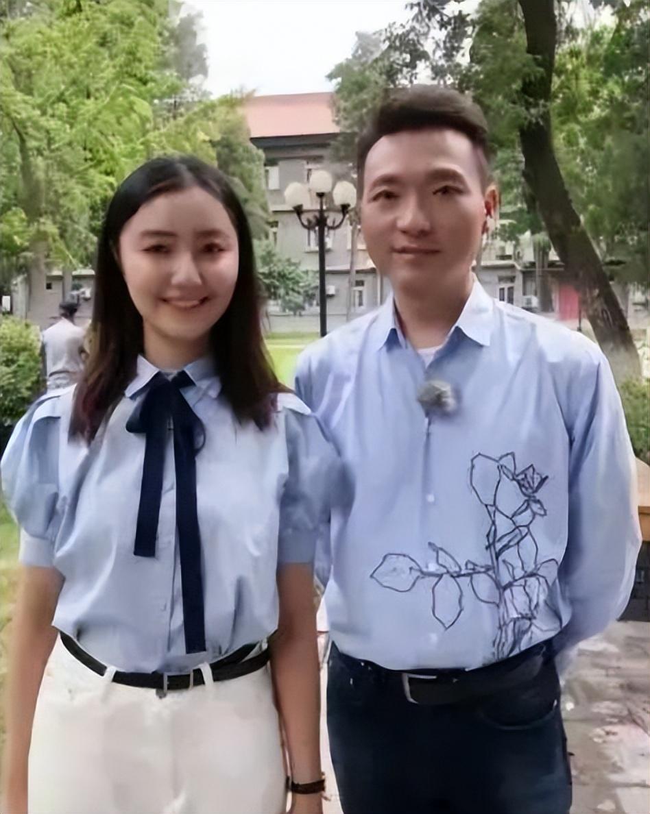 回顾点读机女孩患脑瘤自曝光头造型准备手术曾为保研伤身