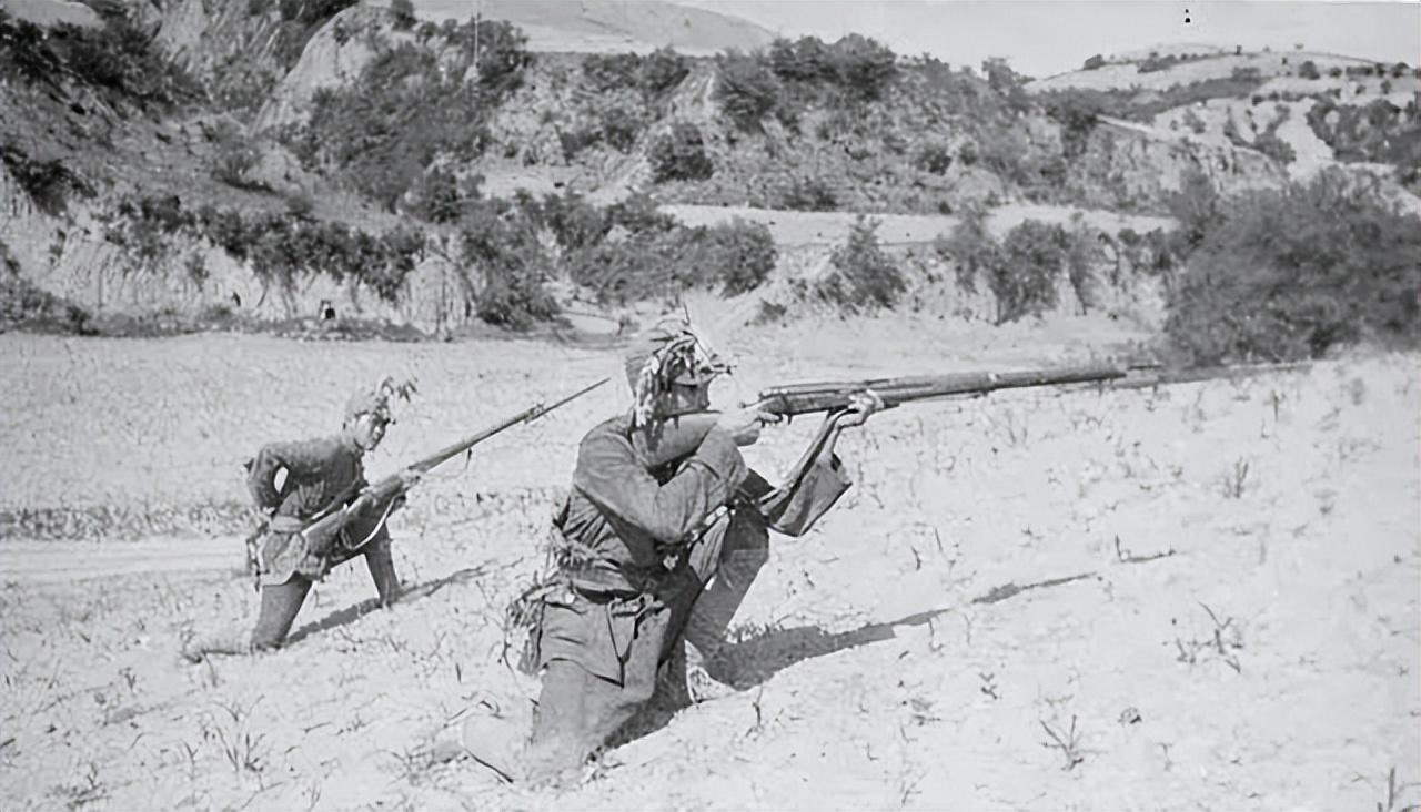 55年授衔朱老总笑问38岁开国中将小鬼头我当年说得没错吧