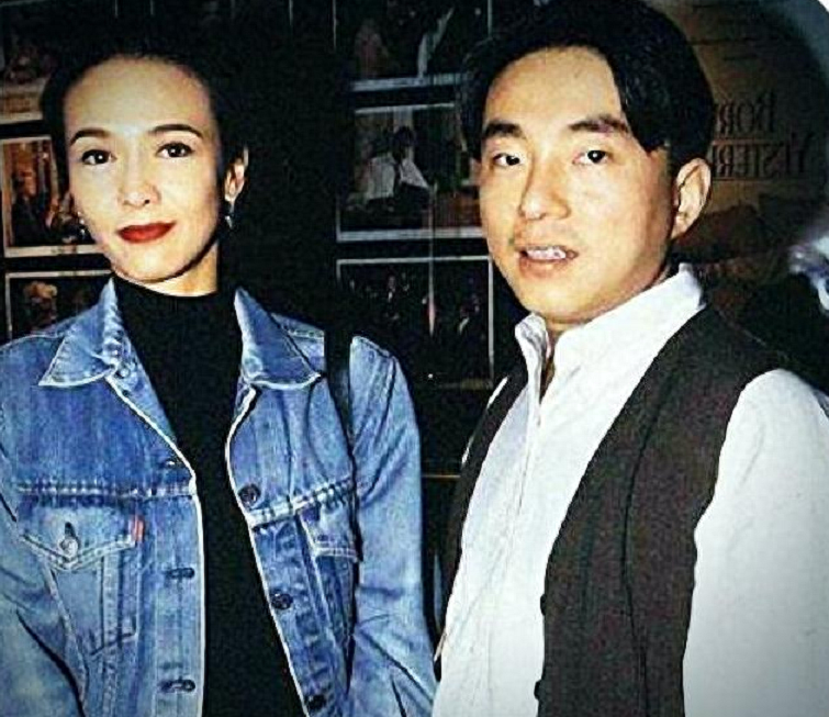 影后郑裕玲:分手时把对方赶出豪宅,如今的她,证实周润发没说错