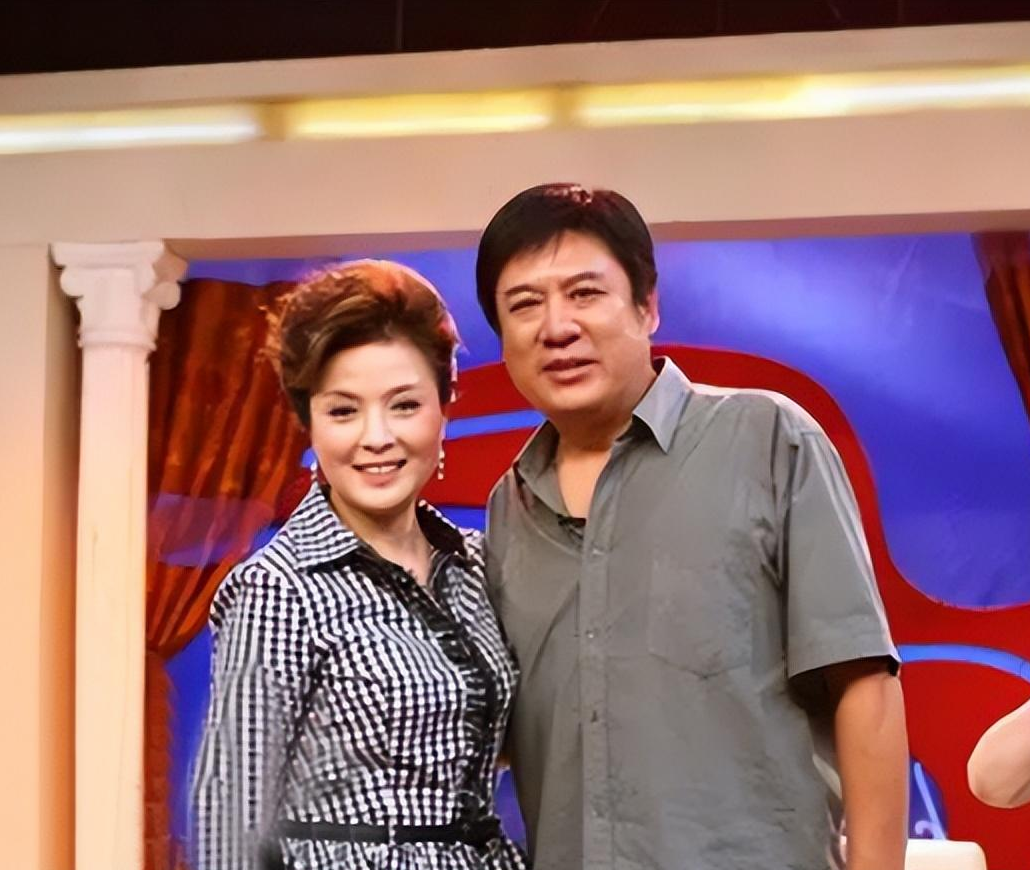 回顾张潮二婚娶小20岁演员62岁老来得女大女儿是演员张晔子