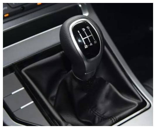 手动挡车主必看:跳挡的好处和注意事项,让你驾驶更轻松和快捷