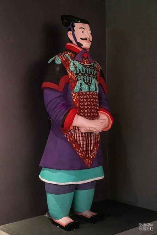 古人早就开始玩时尚了兵马俑元素还能影响现代拼布服装设计