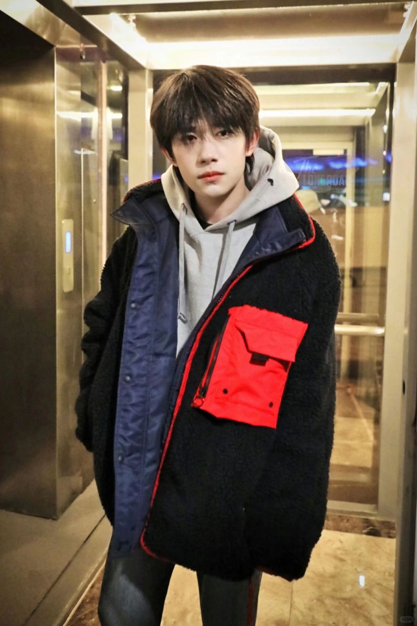 易烊千玺的素颜杀 今天我和大家分享一些我亲身经历的事情,关于易烊