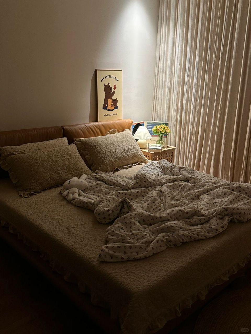 夜晚的宅家时光,温暖而惬意  假期的夜晚,家中的氛围总是格外温馨.