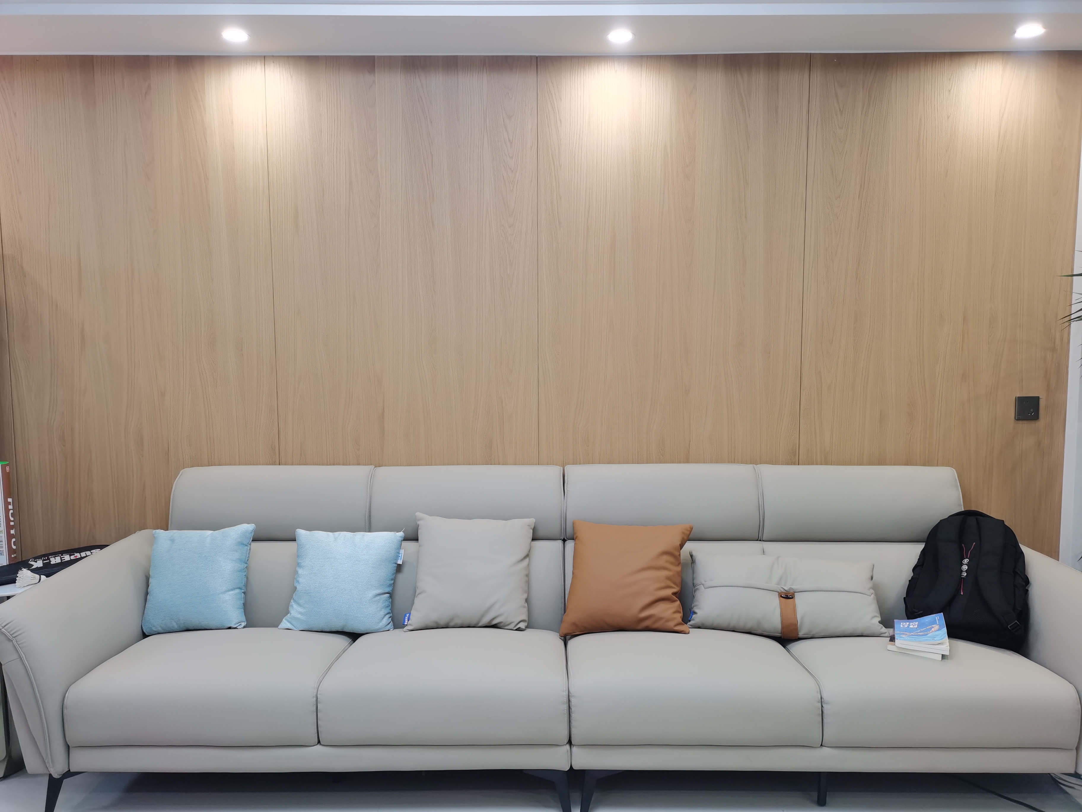 k6187as白橡木山纹意式半透护墙板