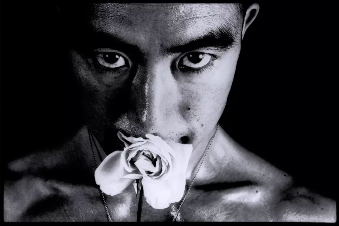 日本人为什么热衷于切腹,他们不怕疼吗?居然还被视为一种荣誉!
