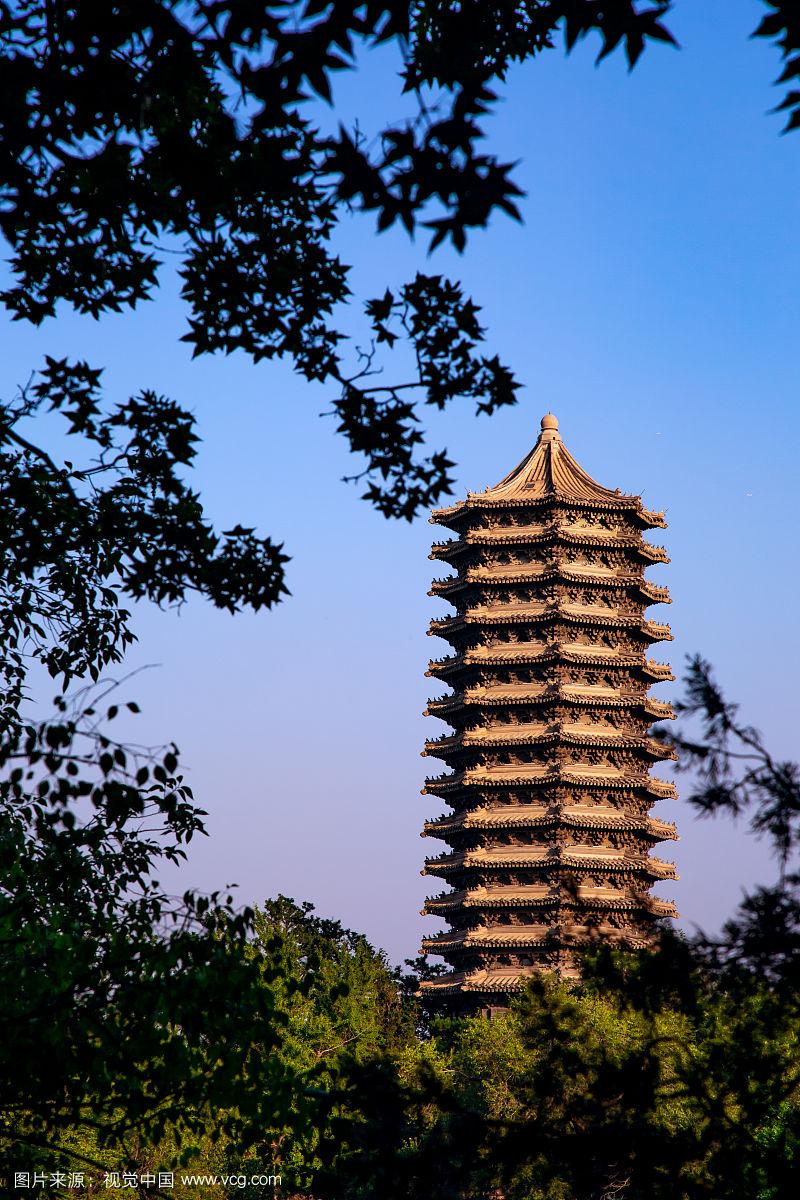 "一塌糊涂"(一塔湖图)的北大.@教育新焦点的动态