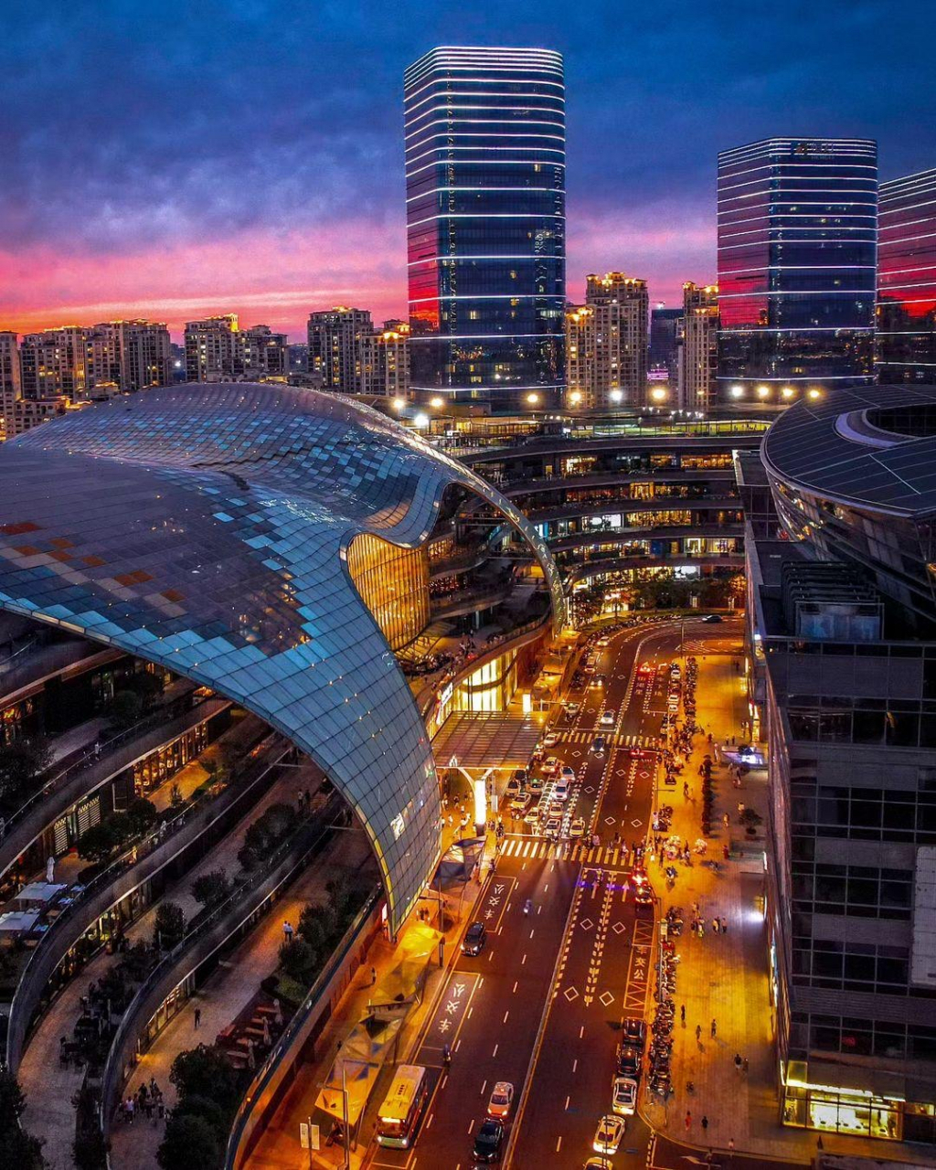 苏州市是上海大都市圈和苏锡常都市圈重要城市,素有有"上有天堂,下有