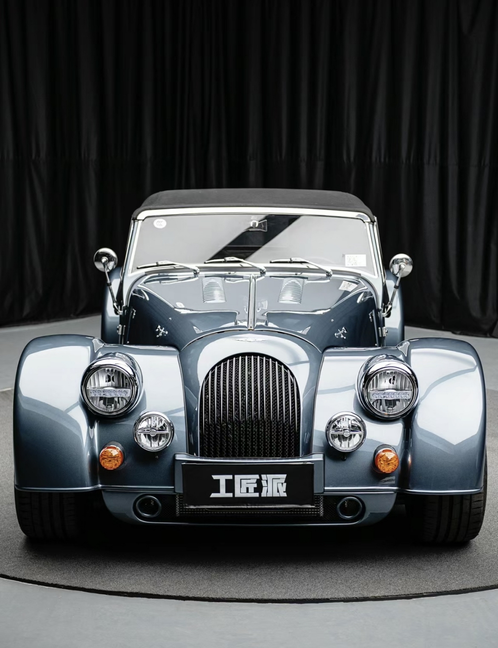 欣赏和中意摩根这种冷门英伦豪车的人越来越少了吧