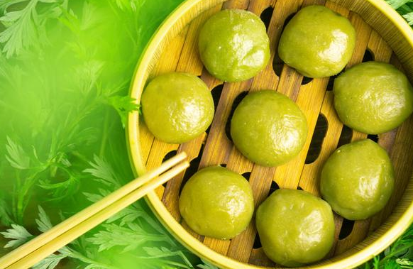 春天别错过它,做成绿团,翠绿清香,口感细腻,全家都爱吃