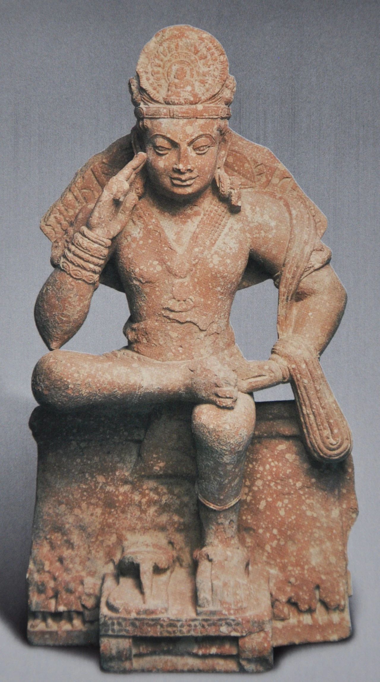 犍陀罗秣菟罗佛像该怎么看