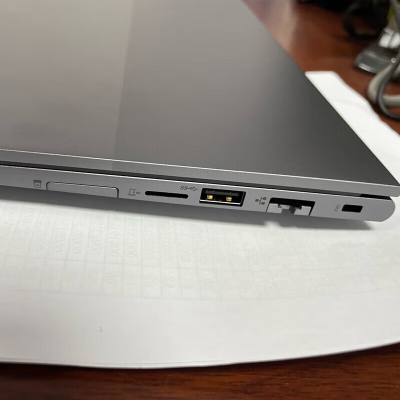 戴尔delloptiplex778027英寸办公游戏台式一体机