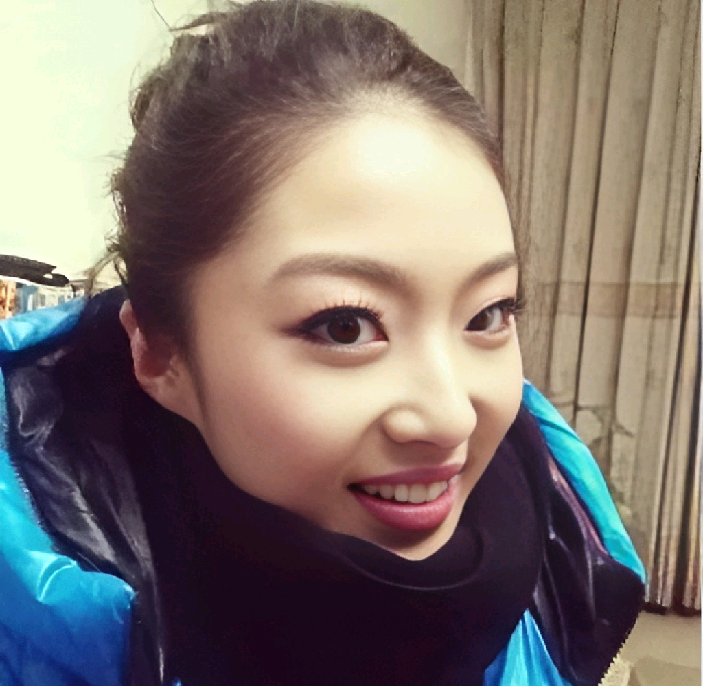 回顾25岁央视实习主播马翩然遭相恋8年男友7刀索命为何