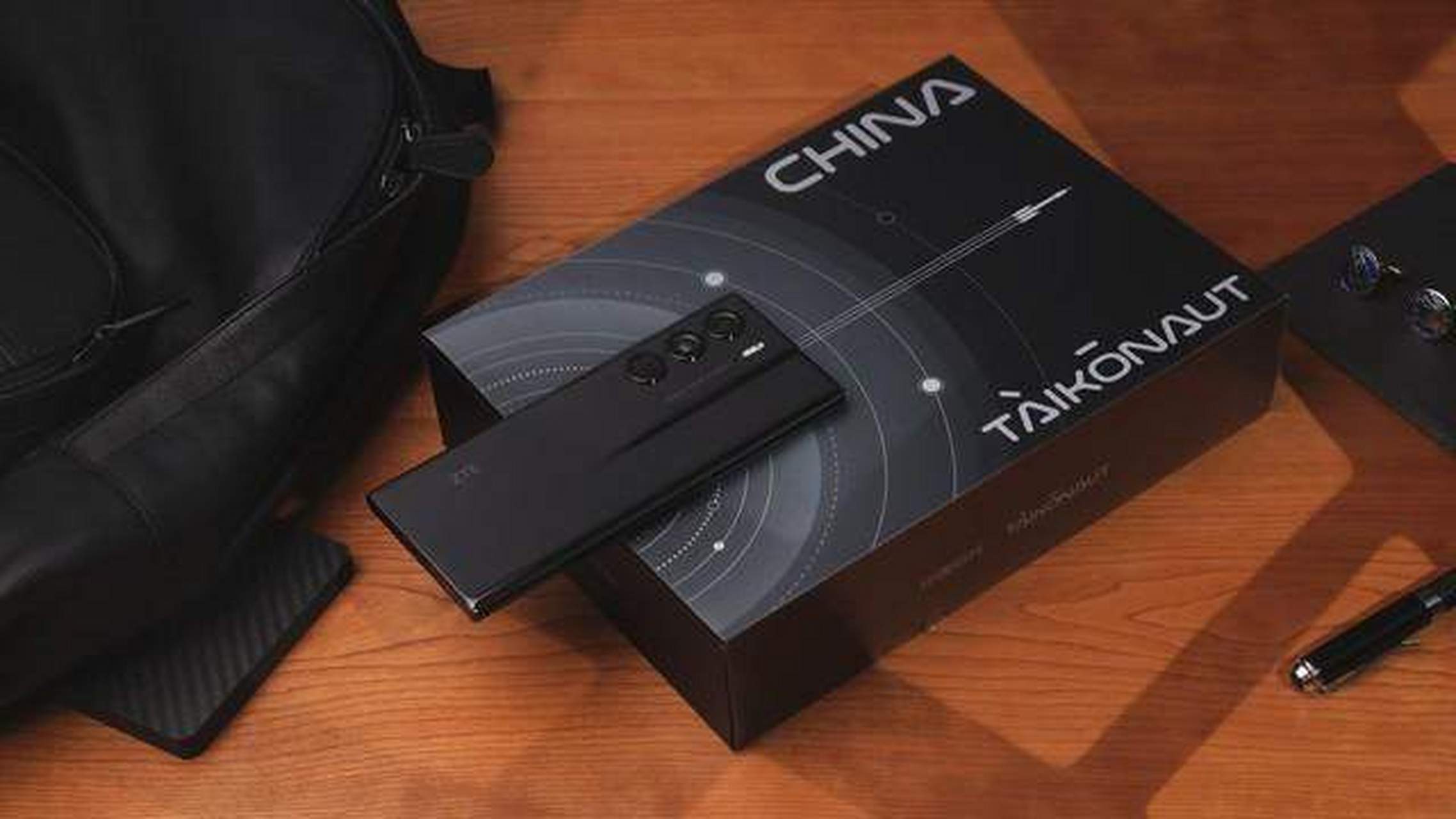 推荐三款高性价比手机:中兴axon40ultra,真我gtneo5和一加11.