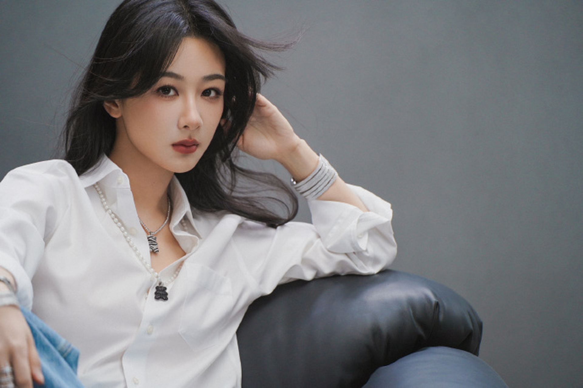 这个世界上,有一类女人,她们选择了一种不同凡响的光彩——事业型女人