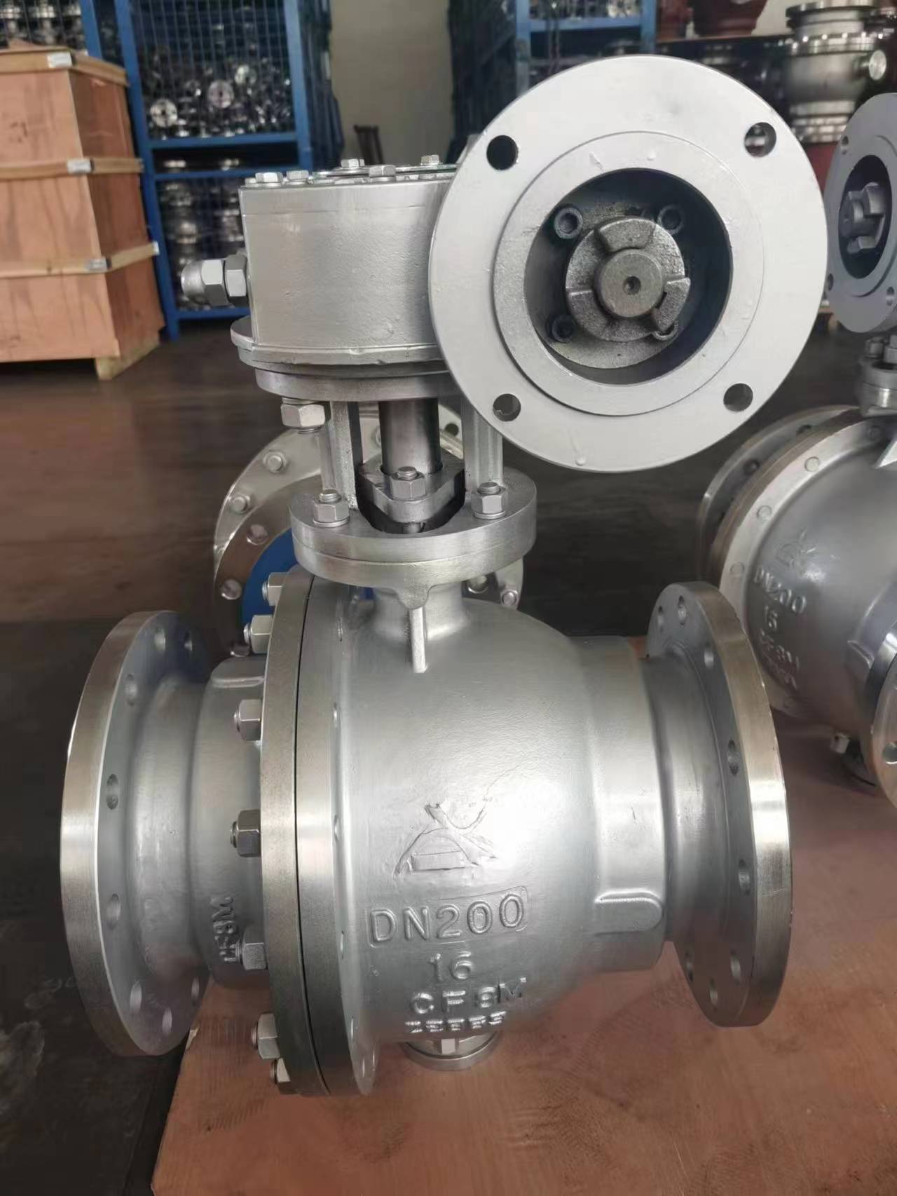q947f电动固定式球阀,产品有软密封和金属密封两种
