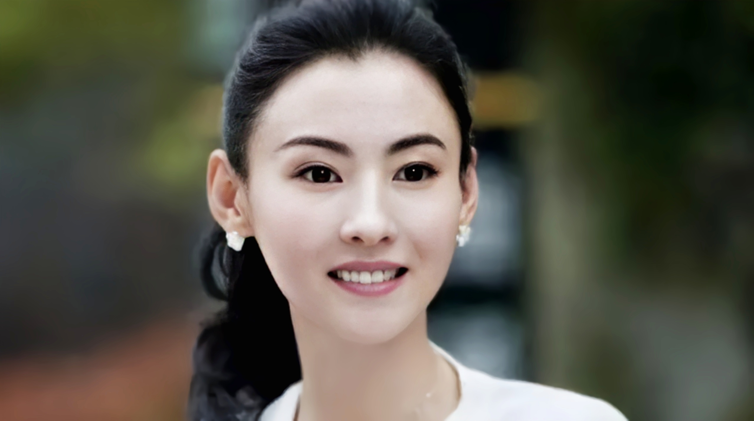 家庭与感情:张柏芝,王菲与谢霆锋的娱乐圈三角关系引发热议