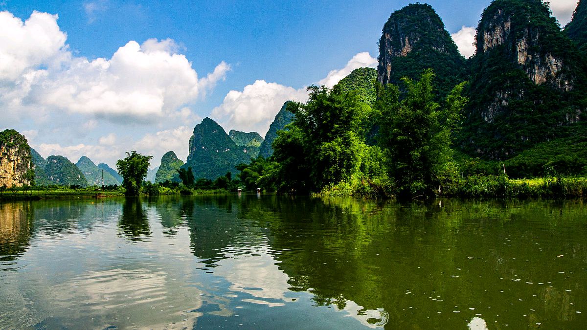 揭秘广西:为何桂林山水甲天下?