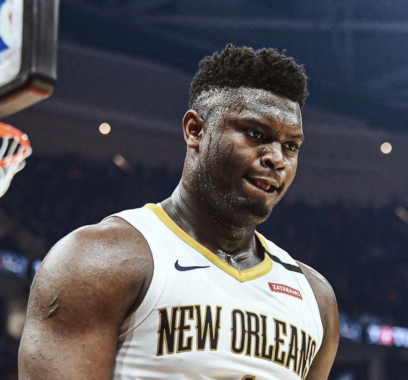 锡安:现役nba,除了詹姆斯是超巨,其他都是巨星,库里不如哈登.