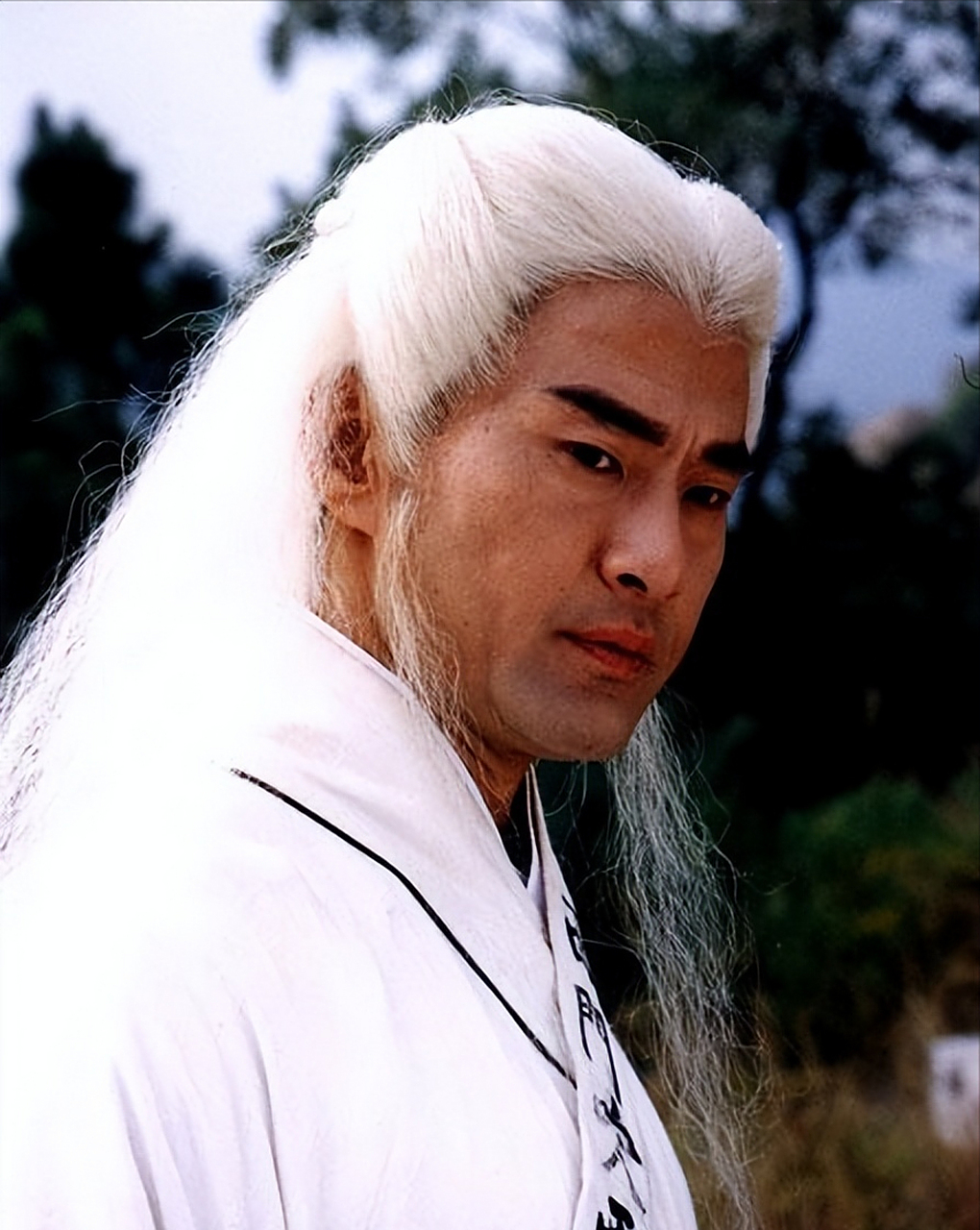 叶孤城与西门吹雪这两大绝代剑神究竟谁胜一筹?