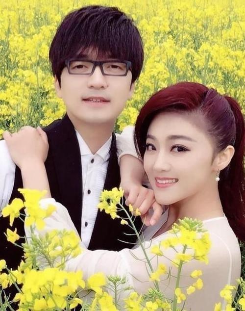 回顾玖月奇迹从兄妹相称到夫妻结婚2年后离婚风光背后有泪水