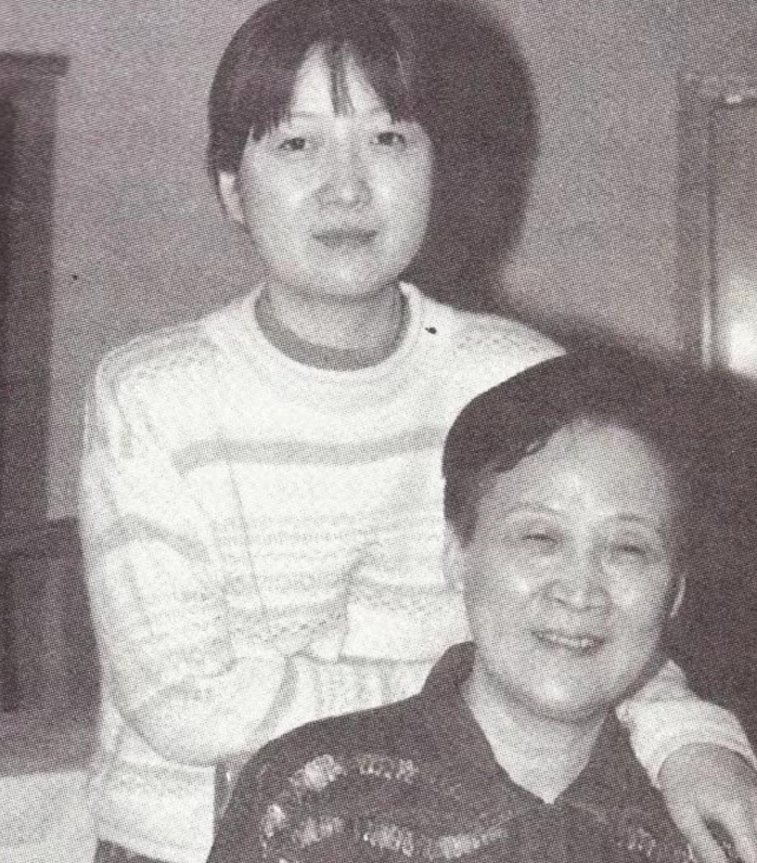 回顾演员梁天帮离世的哥哥还清百万债务对宋丹丹一直心怀愧疚